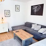 Suite Platinum Xl 310
